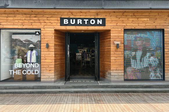 北京BURTON伯顿专卖店、门店