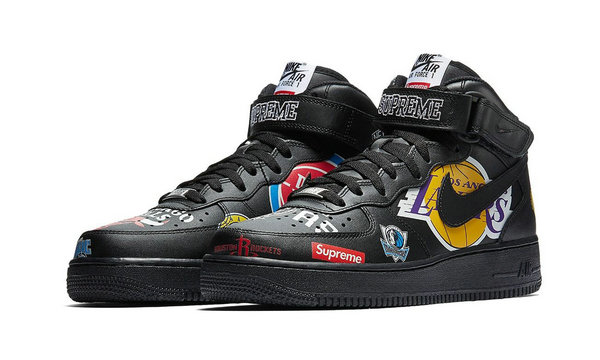 Supreme x Nike x NBA 三方联名Air Force 1 Mid鞋款官图发布，黑白两色同释出！