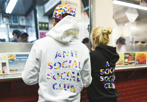 BAPE x Anti Social Scoial Club 联名系列即将发售，经典限定款！