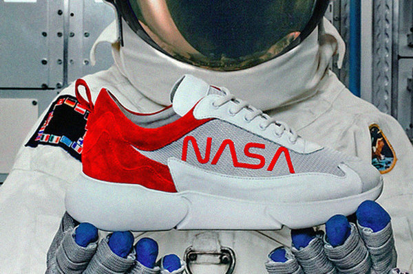 Mercer Amsterdam x NASA 全新联名别注版 W3RD 跑鞋即将发售