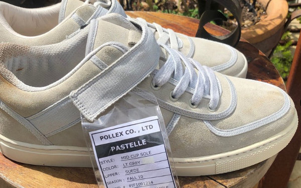 Kanye West 侃爷设计的 Pastelle 球鞋 Sample 售卖，全球仅此一双！