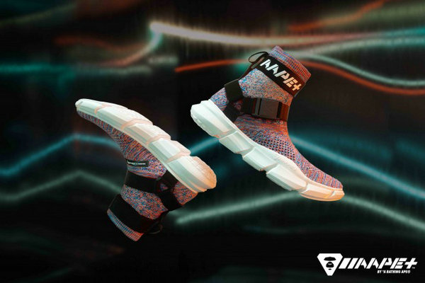 AAPE 首个鞋款系列发售在即，第一站上海 Sneaker Con～
