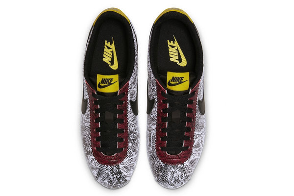 Nike Cortez 鞋款全新蛇纹配色释出，尽显奢华与野性魅力～