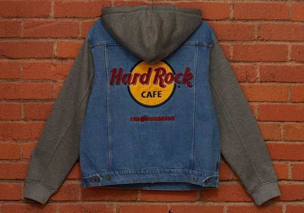 The Hundreds x Hard Rock 全新联名“员工服”系列1.jpg