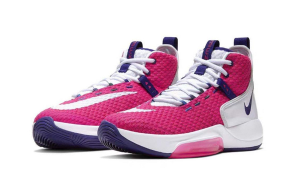 Nike 抗乳腺癌配色全新鞋款官图释出，关注女性健康~