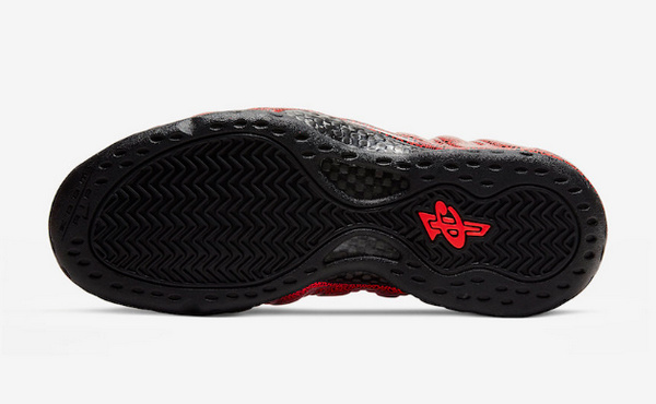 Nike Air Foamposite“熔岩喷”黑红配色鞋款下周登场.jpg