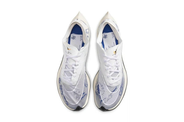 耐克 ZoomX VaporFly NEXT%“蓝带体育”配色鞋款首次亮相