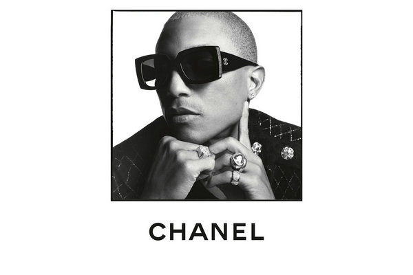 Chanel（香奈儿）2020 春夏眼镜系列赏析，菲董演绎