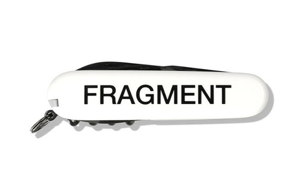 Fragment design x Victorinox 联乘瑞士刀开售，涂层添质感