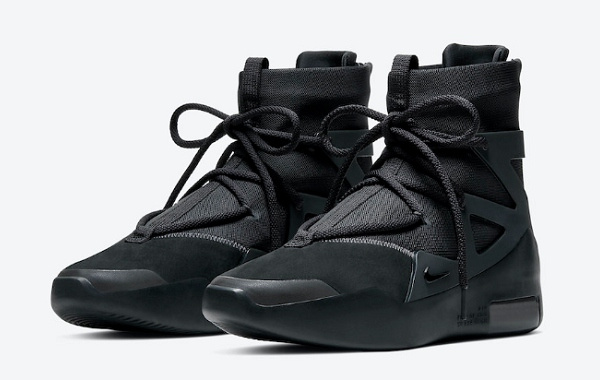 Nike Air FOG 1 黑武士配色鞋款官网上架，尽显高街气质