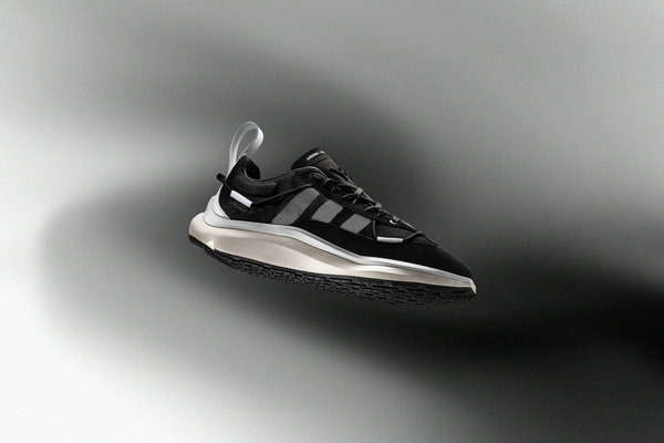 Y-3 全新 Shiku Run 鞋款发售信息正式公布，三款配色任选~