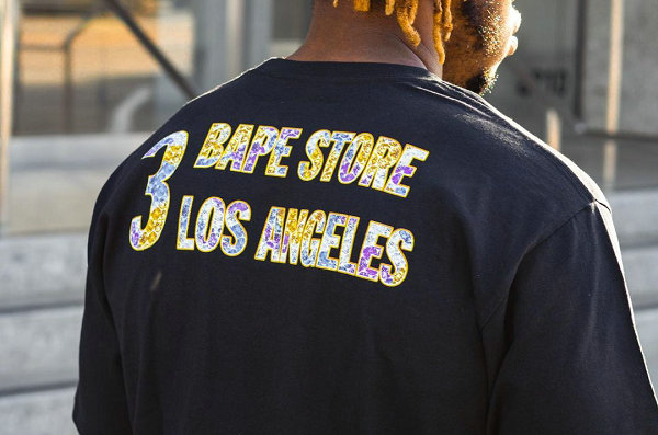 BAPE STORE 洛杉矶门店 3 周年限定系列亮相，辨识度极高