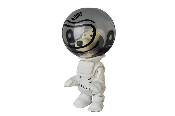 BBC 全新宇航员造型 Snoopy 玩偶发布，品牌精神延续