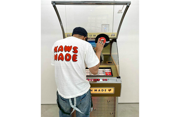 KAWS x Human Made 全新联名 T-Shirt-2.jpg