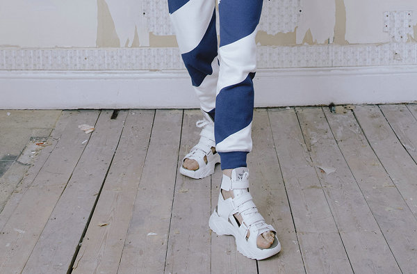 Vivienne Westwood 全新“ROMPER SANDAL”鞋款系列公布