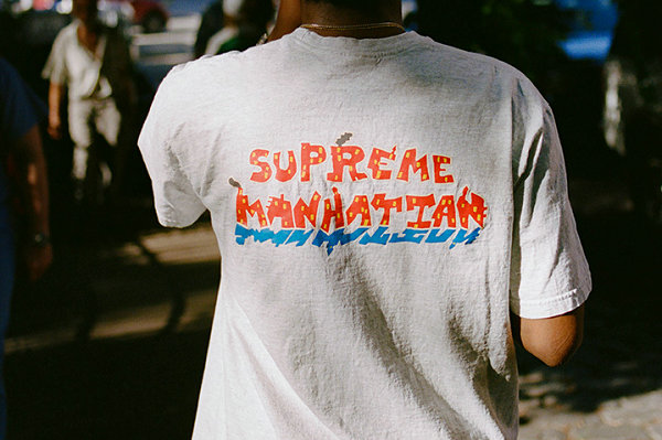 Supreme 2022 夏季 T-Shirt 系列上架，8 款选择