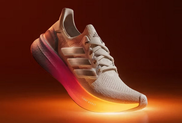 adidas 最新 UltraBOOST 5 跑鞋发布